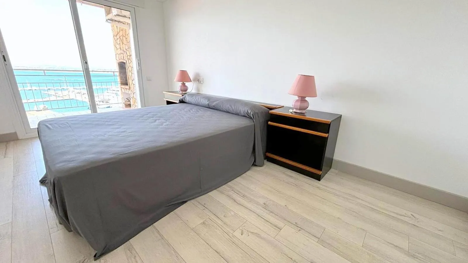 Appartamento Retiro B4 Roses 0*,